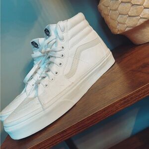 Vans Sk8-Hi High Tops | Classic Streetwear Sneaker | 8.5
